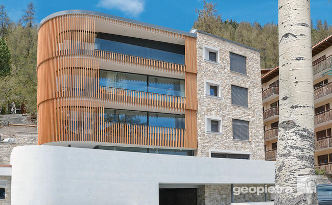 luxury apartment pietra legno design